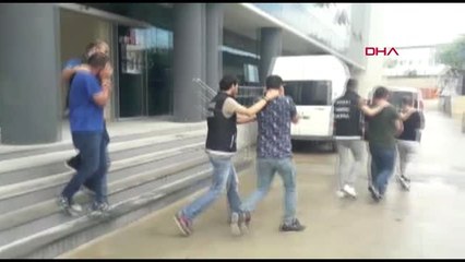 Bursa'da yeşil reçeteye tabi 235 bin kaçak ilaç ele geçirildi