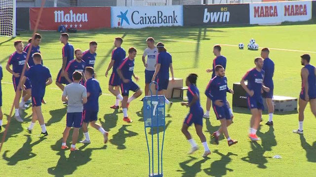 Simeone convoca a todos los disponibles para la Supercopa