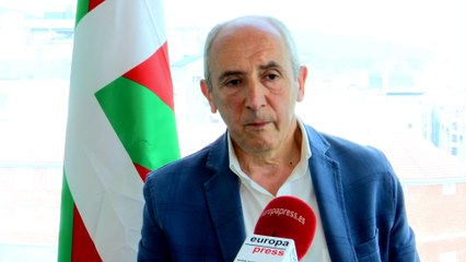 Erkoreka llama a partidos a hacer "cesiones" para un nuevo estatus