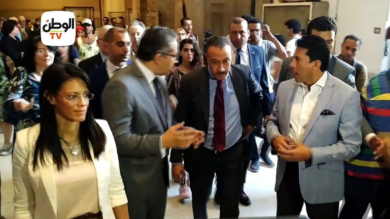 الآثار تفتتح مسار المكفوفين بالمتحف المصري بحضور 16 سفيرا