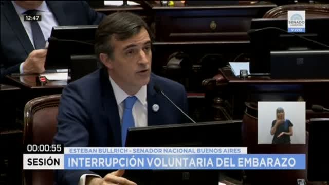 El Senado de Argentina rechaza el aborto libre