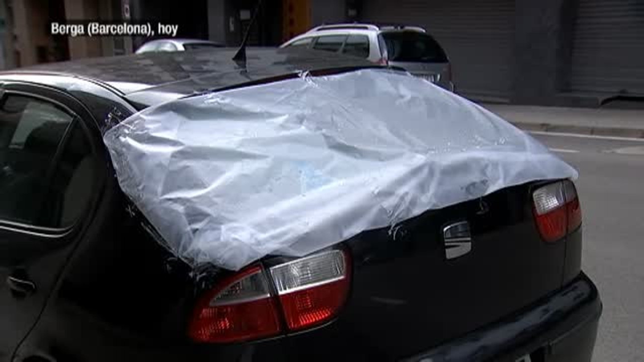 El granizo se ceba con los coches