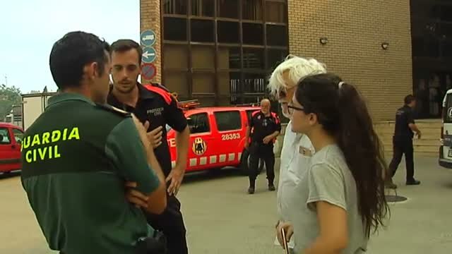 El incendio de Lutxent provoca una oleada de solidaridad con los vecinos afectados