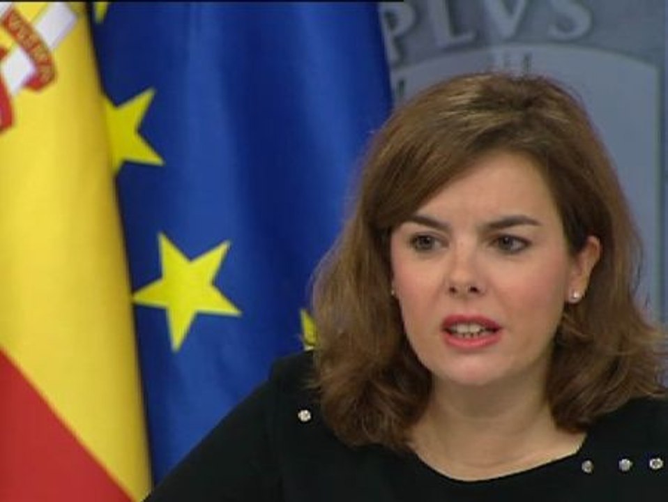 Sáenz de Santamaría sobre la querella por el 9N: "Todos podemos hacer política, pero dentro del marco de la ley