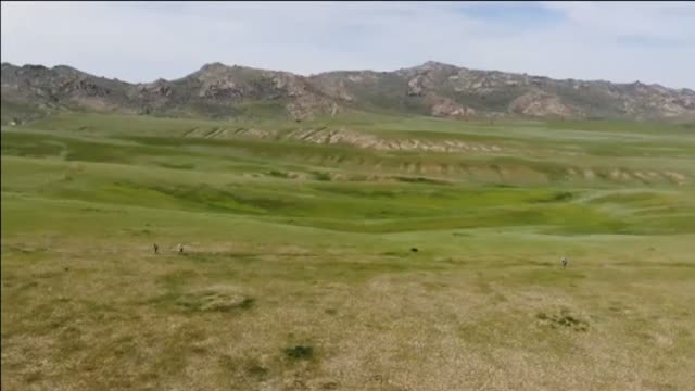 Más de 200 corredores disputan la ultramaratón del desierto del Gobi