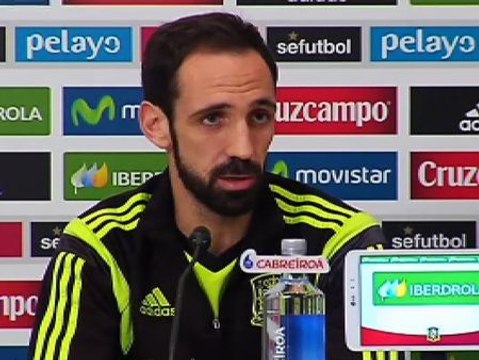 Juanfran: A Diego Costa le conozco muy bien y si no ha venido es porque no estaba en condiciones de venir