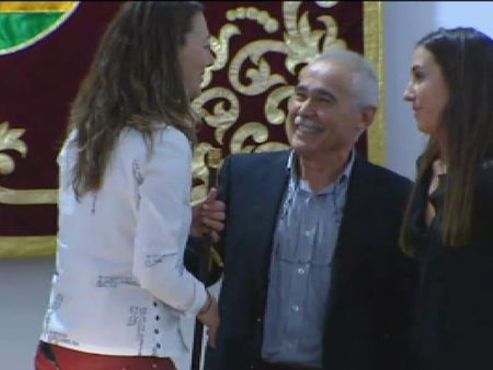 Los nuevos alcaldes de Madrid toman posesión de sus cargos