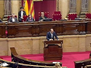 El Parlament aprueba crear un grupo de trabajo para diseñar un "proceso constituyente"