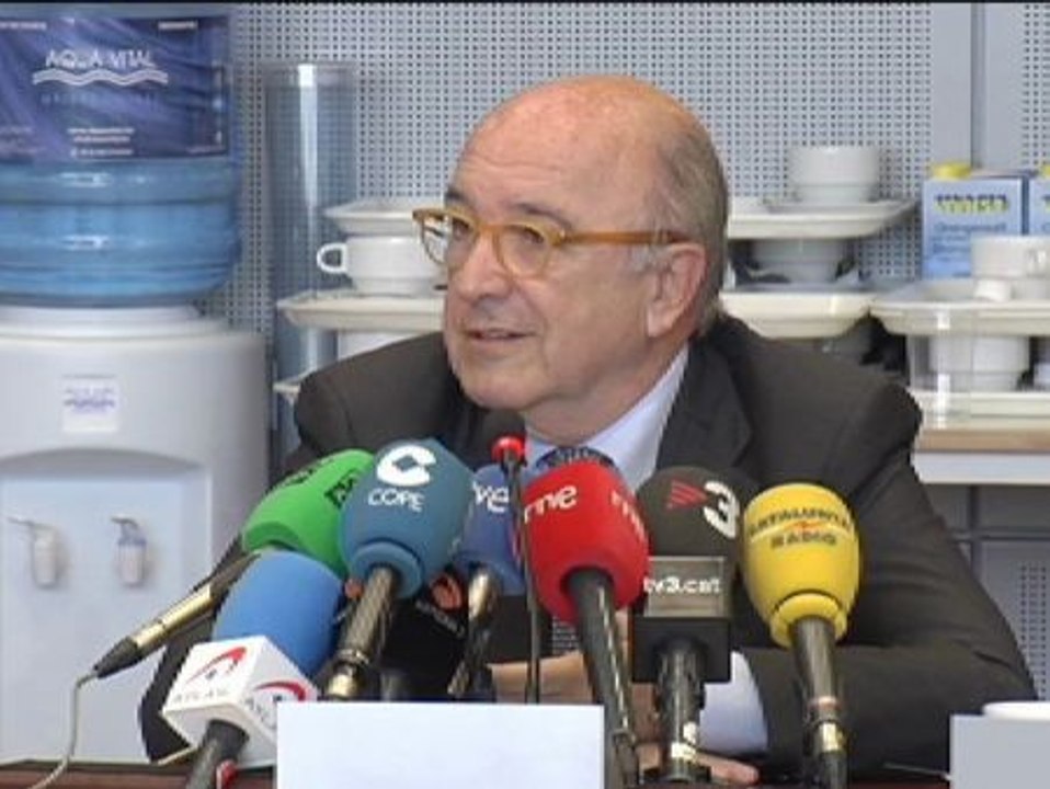 Almunia no descarta una declaración unilateral de independencia de Cataluña