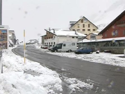 El Pirineo recibe sus primeras nevadas