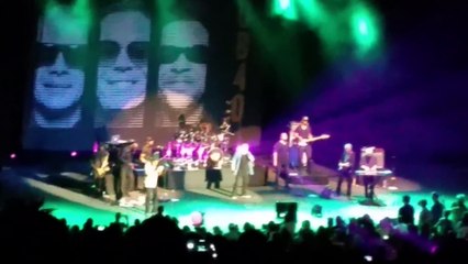 UB40 feat. Ali Campbell Astro Mickey Pacific Amphitheater 4