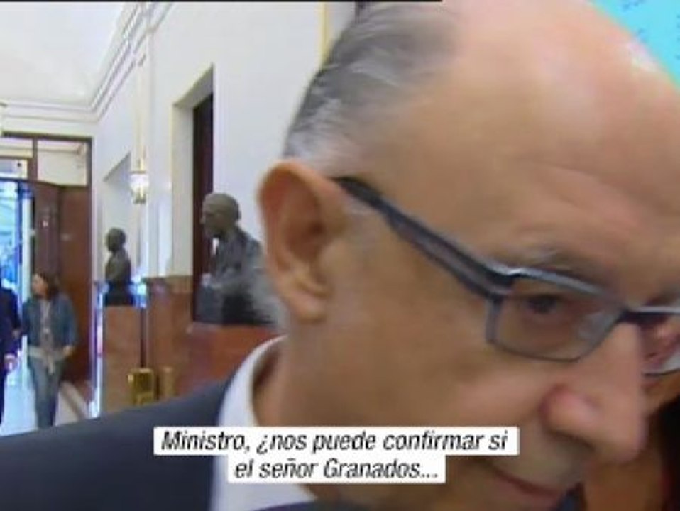 Montoro esquiva las preguntas sobre la amnistía fiscal de Granados