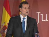 Rajoy alaba al presidente de Colombia por 
