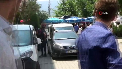 Sattıkları uyuşturucu hapla 25 yaşındaki genci öldürdüler