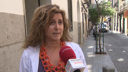 Médico recomienda hidratarnos con "agua fresca" y no fría