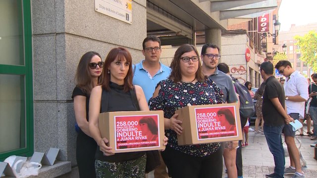 Más de 250.000 firmas piden el indulto de Juana Rivas