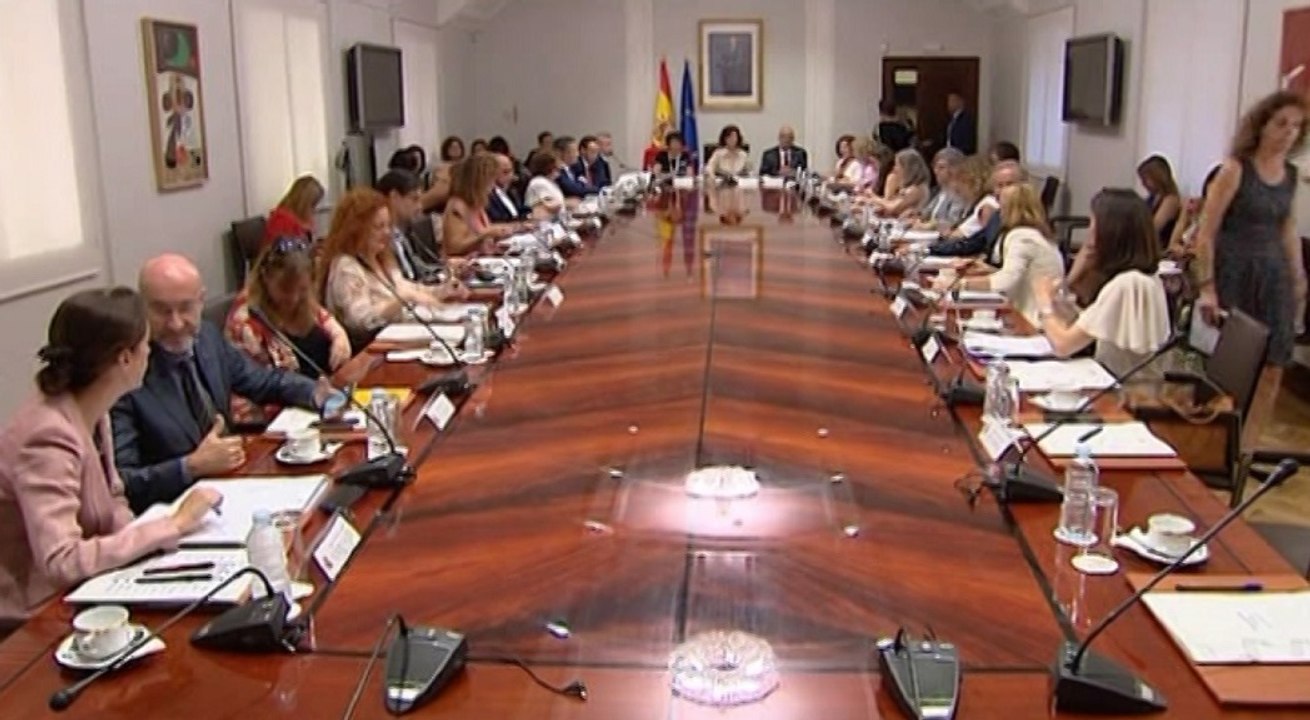 Gobierno duplicará presupuesto de ayuntamientos en Pacto contra Violencia de Género