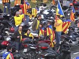 Centenares de motoristas juntos por la independencia en Montmeló