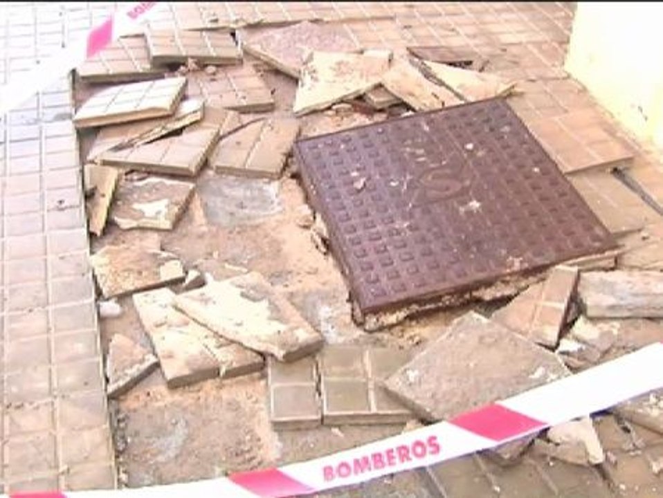 La lluvia deja innumerables destrozos en toda la península