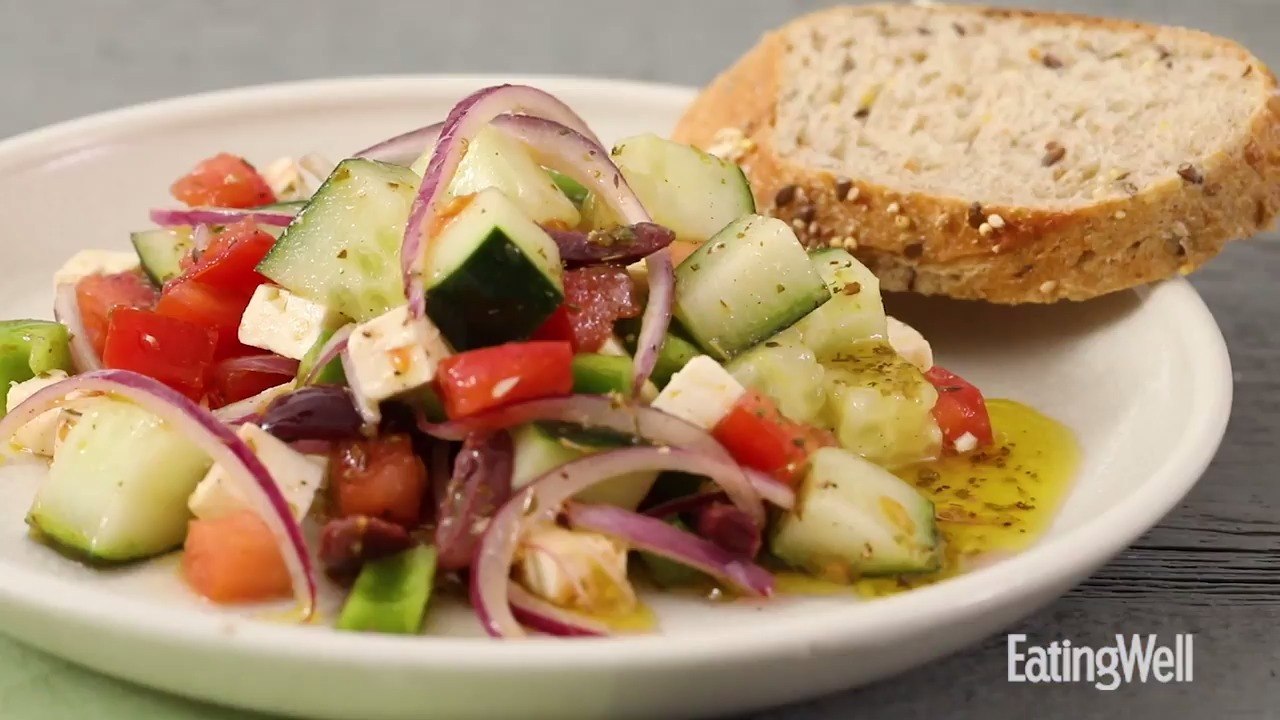 How to Make Traditional Greek Salad