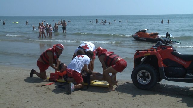 Cruz Roja pide prudencia a los bañistas en la playa