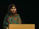 La jóven pakistani Malala Yousafzai recibe el premio  Nobel de La Paz