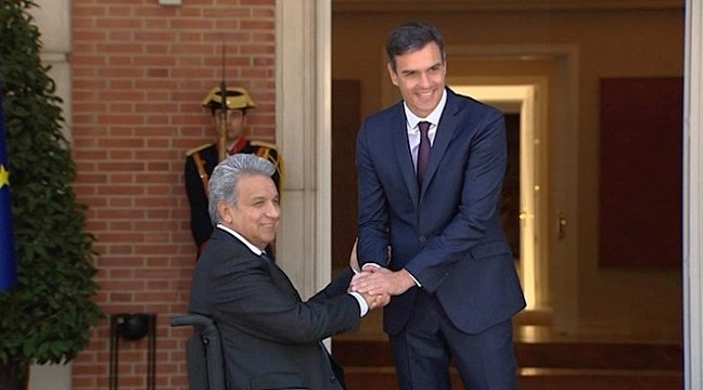 Pedro Sánchez recibe a Lenin Moreno en La Moncloa