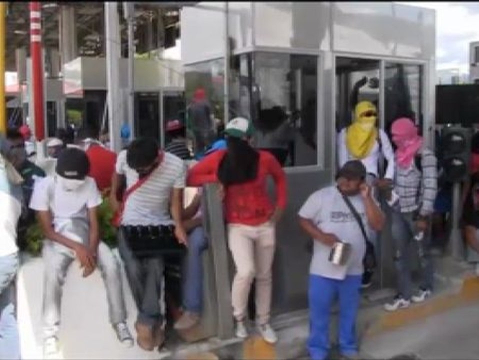 México investiga las fosas comunes halladas en los últimos días