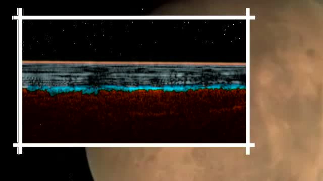 Descubren agua líquida en Marte