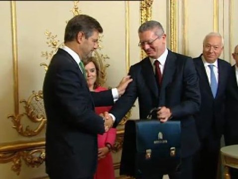 Rafael Catalá jura el cargo de ministro de Justicia