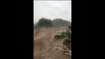 Las calles de Colorado, convertidas en ríos de lodo