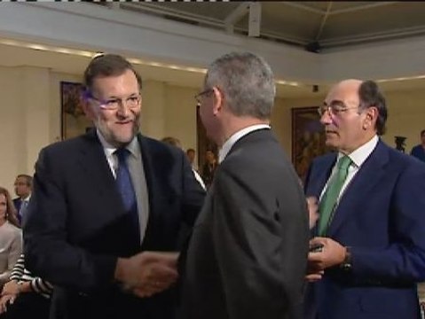 Rajoy adelanta nuevas reformas en la administración