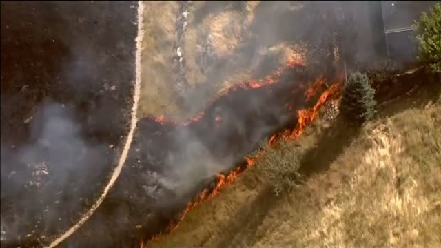 El incendio forestal Ferguson se acerca al parque nacional Yosemite