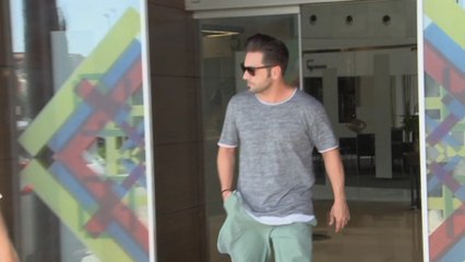Bustamante y Yana Olina enmudecen ante su relación