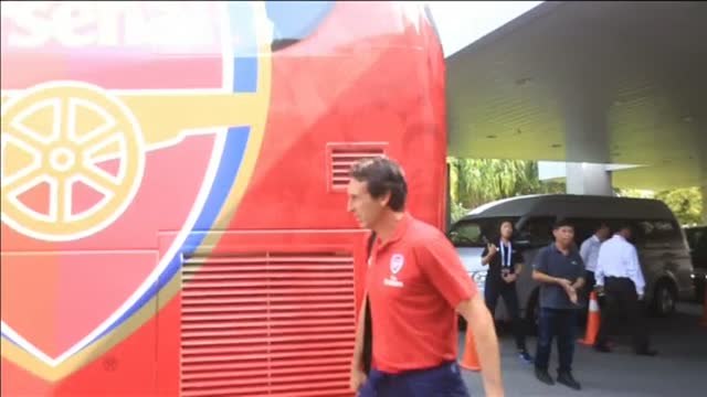 Özil reaparece en Singapur tras abandonar la selección alemana por una polémica con Erdogan