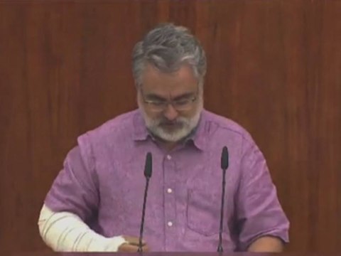 El clasismo de un diputado del PP en la Asamblea de Madrid: Vengo con un atuendo más propio de Podemos que del PP