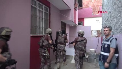 ADANA'DA UYUŞTURUCU SATICILARINA OPERASYON ÇOK SAYIDA GÖZALTI