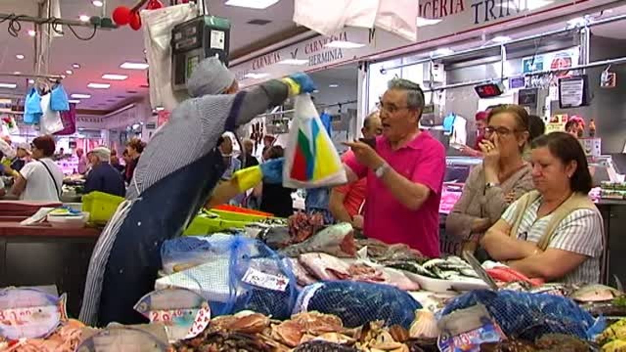 Las autoridades sanitarias reaccionan tras varios casos de anisakis por consumir pescado congelado