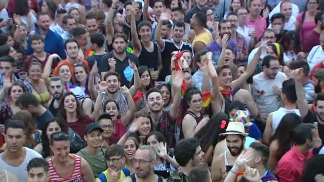 El Día del Orgullo reúne a todos los partidos políticos, menos al PP que no fue invitado