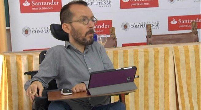 Echenique en los Cursos de Verano de la Complutense