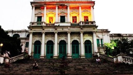 ওয়ারেন হেস্টিংন্স কি সত্যিই আসেন এখানে?