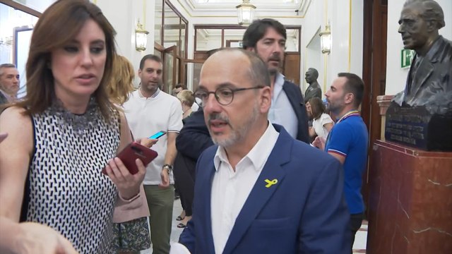 Entradas de los diputados al pleno de este miércoles