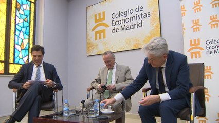 Josep Piqué presenta su libro 'El Mundo Que Nos Viene"