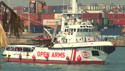 El Open Arms llega al Puerto de Barcelona
