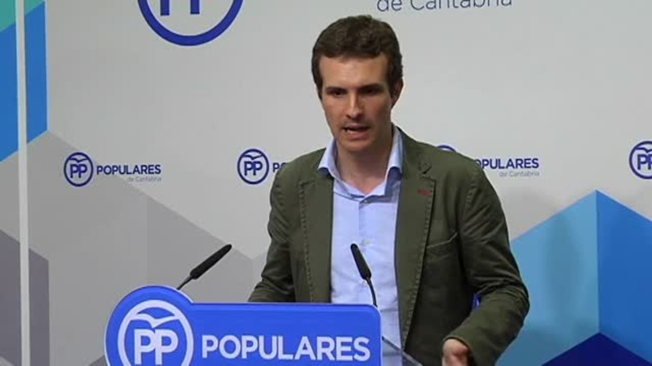 Casado defiende que detrás de su candidatura "no hay nadie"