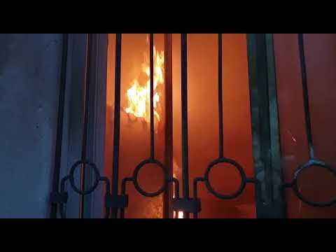 Shkodër/ Shpërthehet KZAZ-ja në shkollën Shejnaze Juka, përfaqësuesit e PD i vënë flakën një klase
