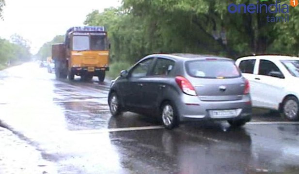 தேனி மாவட்டம் பெரியகுளம் மற்றும் அதன் சுற்றுவட்டார பகுதியில் சாரல் மழை..பொதுமக்கள் மகிழ்ச்சி- வீடியோ
