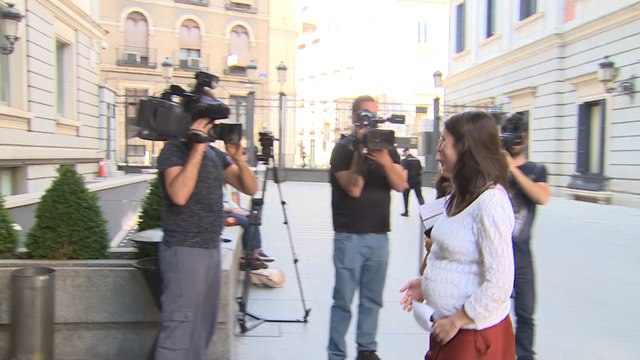 Irene Montero y Pablo Iglesias en el Congreso