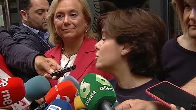 Sáenz de Santamaría: Ahora sabemos que los presos reciben un trato u otro según el apoyo que le den o no Sánchez