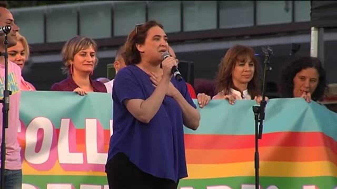 Ada Colau, orgullosa de ser la primera mujer bisexual alcaldesa de Barcelona